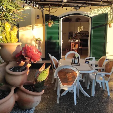 Villino Isabella Ferienhaus Leivi